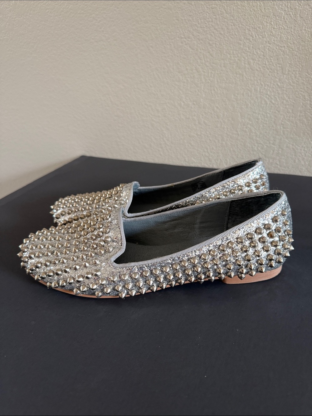 Steve Madden Stydlly Silver Spiked loafer - Picture 3 of 9